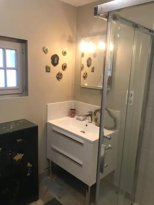 Apartment Studio Avec Jardin Coufouleux